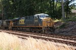 CSX 5285 leads M403